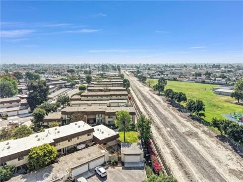 8616 Cornwall Circle , La Palma, CA