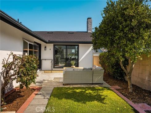 5202  Del Sur   Circle, La Palma, CA