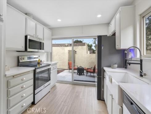 8612 Devon , La Palma, CA