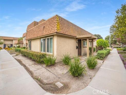 8612 Devon , La Palma, CA