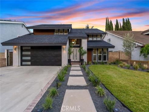 8032 Lancashire Cir , La Palma, CA
