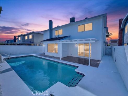 8212  Regency   Street, La Palma, CA