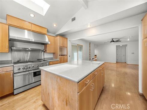 5812 Crestview , La Palma, CA