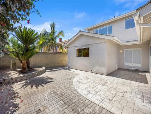 5812 Crestview , La Palma, CA