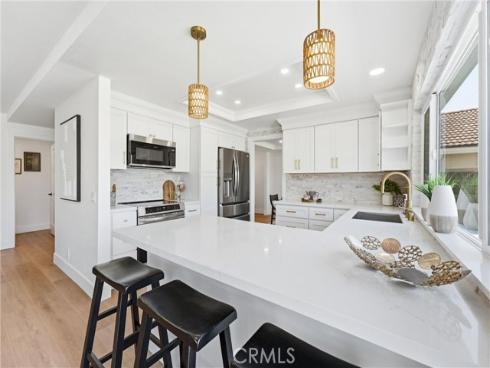 5781 Park West , La Palma, CA
