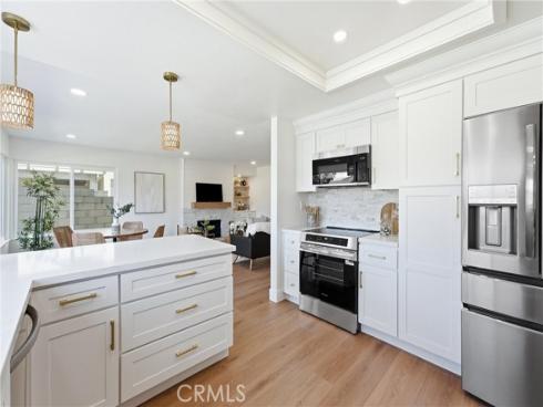 5781 Park West , La Palma, CA