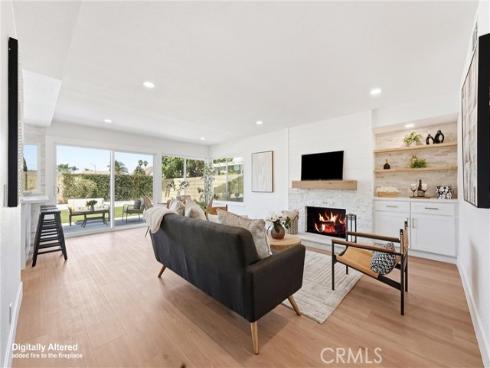 5781 Park West , La Palma, CA