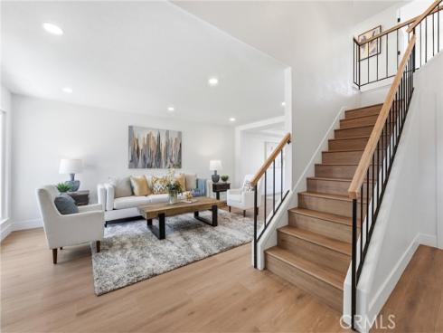 5781 Park West , La Palma, CA