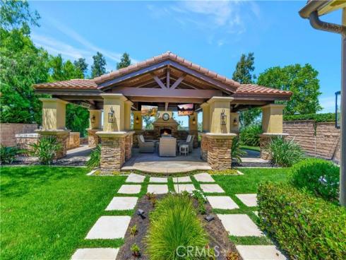 17  Lennox   Court, Ladera Ranch, CA