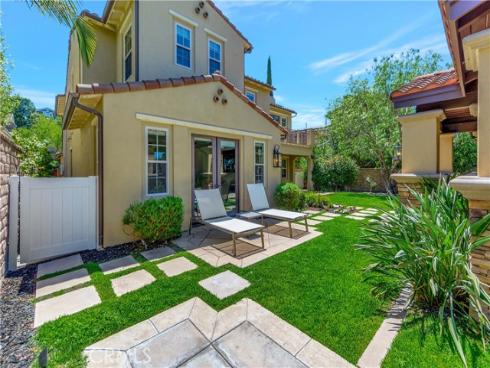 17  Lennox   Court, Ladera Ranch, CA