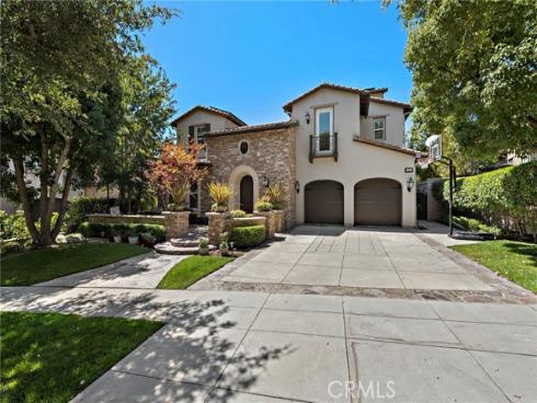 19  Dennis Lane  , Ladera Ranch, CA