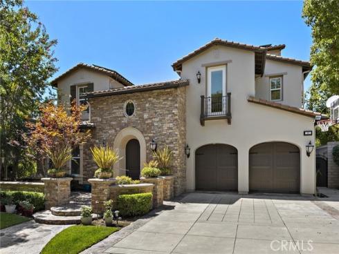 19  Dennis Lane  , Ladera Ranch, CA