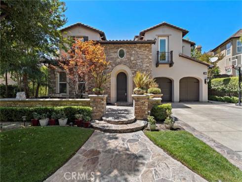 19  Dennis Lane  , Ladera Ranch, CA