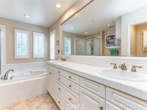 25  Hearthside   Road, Ladera Ranch, CA