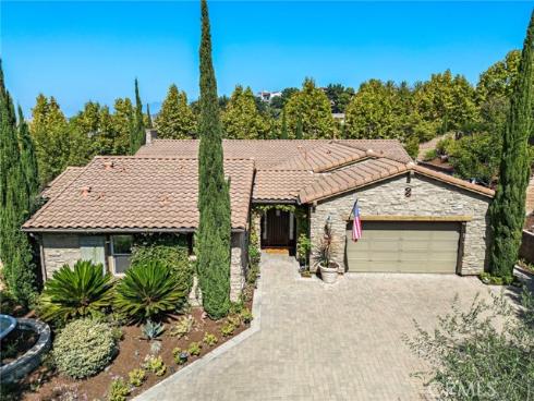 2  Paniolo   Road, Ladera Ranch, CA