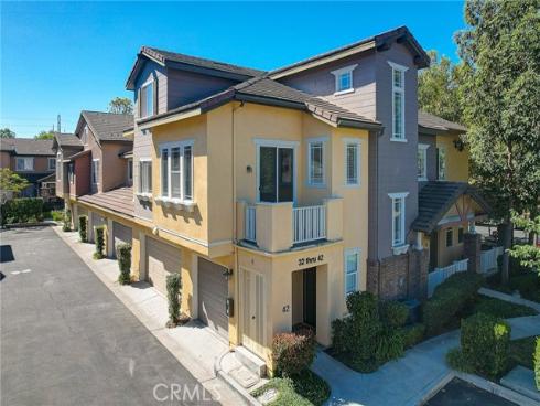 42  Garrison   Loop, Ladera Ranch, CA