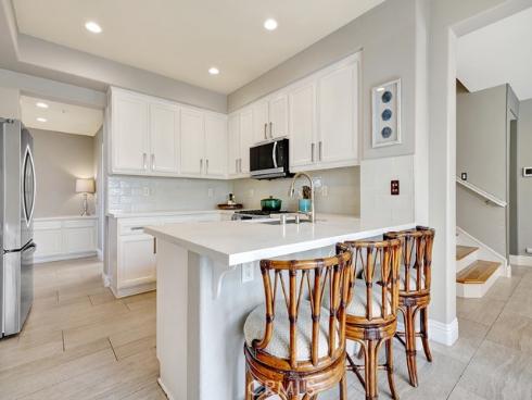 2 Delphinium 40 Street, Ladera Ranch, CA