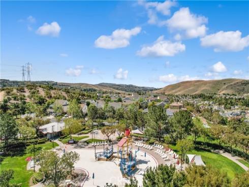 22 Snapdragon Street, Ladera Ranch, CA