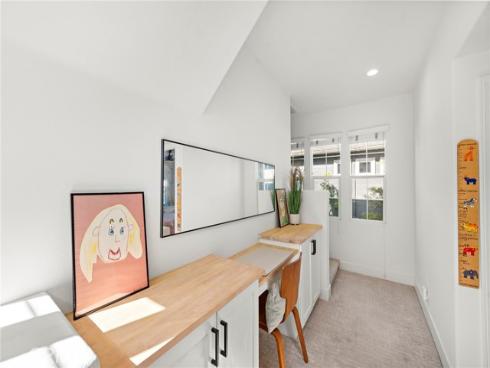 4  Lindenwood Farm  , Ladera Ranch, CA