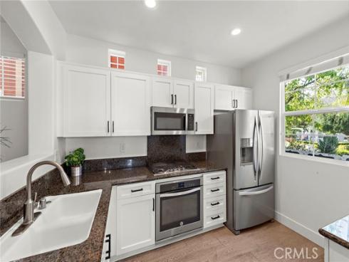 4  Lindenwood Farm  , Ladera Ranch, CA