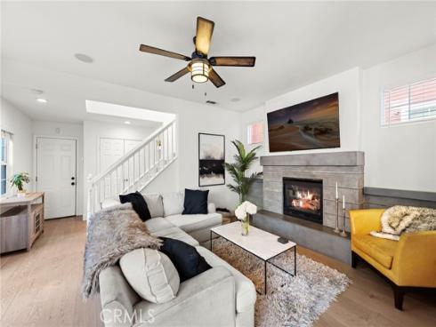 4  Lindenwood Farm  , Ladera Ranch, CA