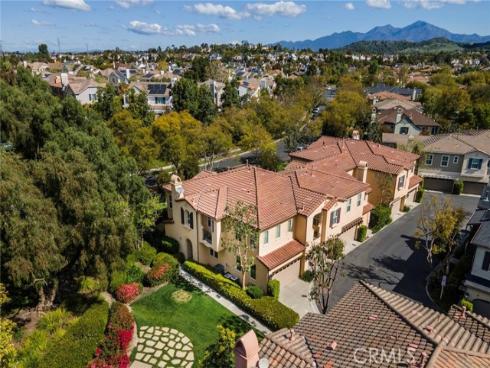 16 Aryshire Lane, Ladera Ranch, CA