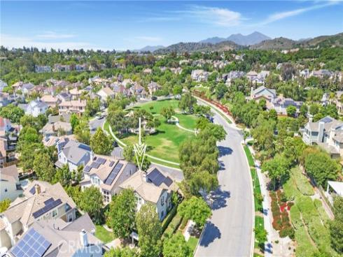 25 Bellflower Street, Ladera Ranch, CA