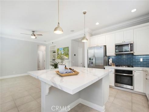 25 Bellflower Street, Ladera Ranch, CA