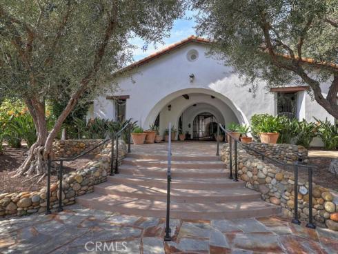 1  Lennox   Court, Ladera Ranch, CA