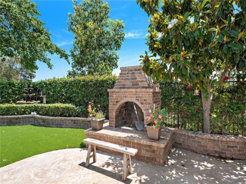 14 Downing Street, Ladera Ranch, CA