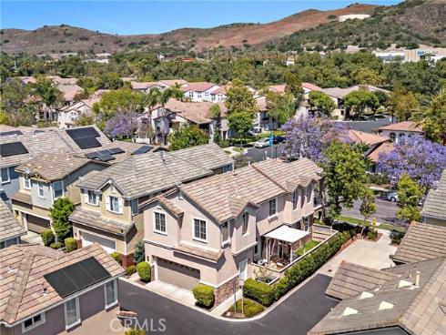 81 Mercantile Way, Ladera Ranch, CA