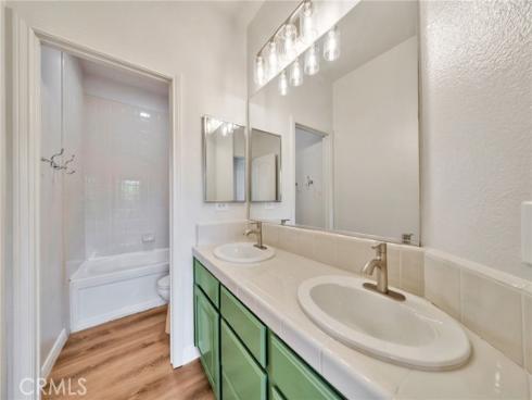 8 Caltrop Way, Ladera Ranch, CA