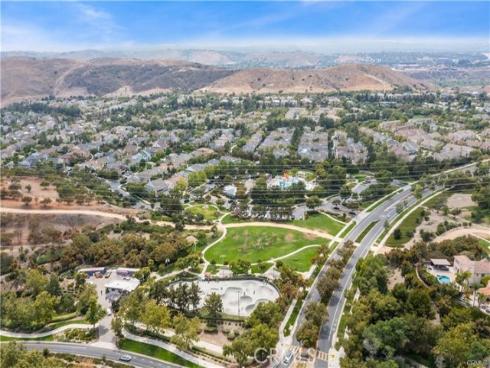 8 Caltrop Way, Ladera Ranch, CA