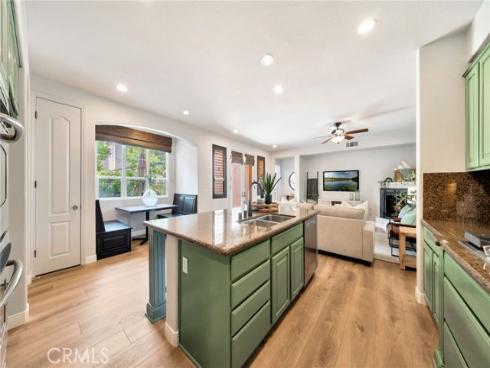 8 Caltrop Way, Ladera Ranch, CA