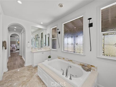 19 Dennis Lane, Ladera Ranch, CA