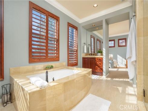 25 Thalia Street, Ladera Ranch, CA