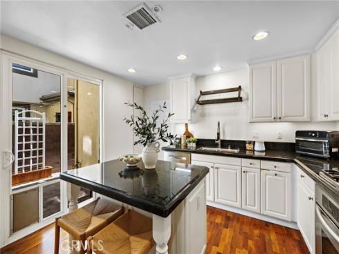 67 Orange Blossom Circle, Ladera Ranch, CA