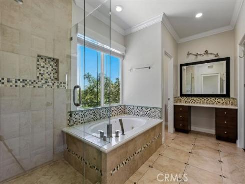 10 Pickering Circle, Ladera Ranch, CA