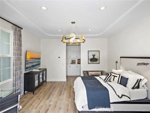 1  Drackert   Lane, Ladera Ranch, CA