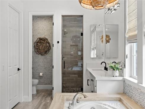 1  Drackert   Lane, Ladera Ranch, CA