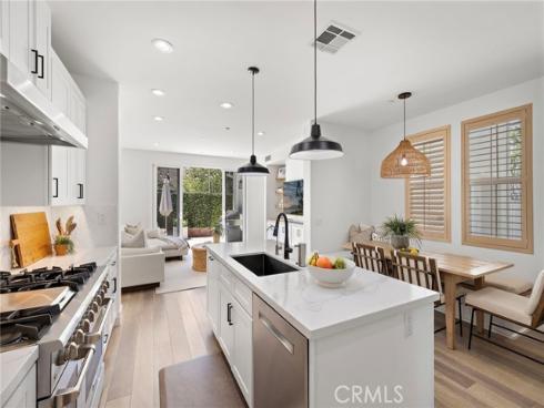 7 Bluewing Lane, Ladera Ranch, CA