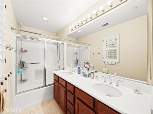 43  Three Vines   Court, Ladera Ranch, CA