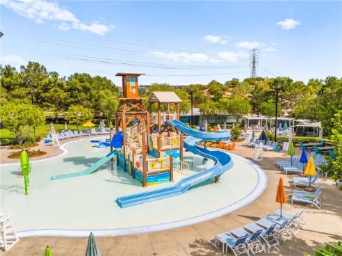 43  Three Vines   Court, Ladera Ranch, CA