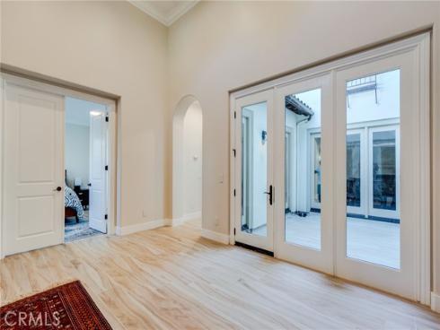 18  Elissa  , Ladera Ranch, CA