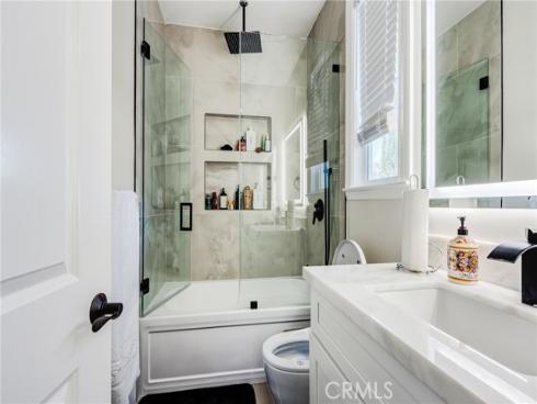 18  Elissa  , Ladera Ranch, CA