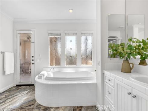 27 Ardennes Drive, Ladera Ranch, CA