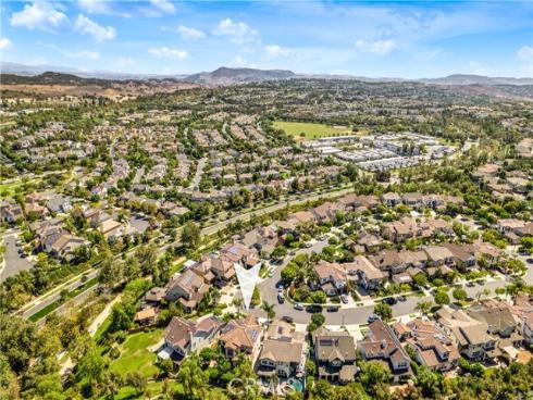 27 Ardennes Drive, Ladera Ranch, CA
