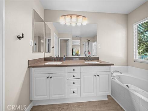 4 Potters Bend , Ladera Ranch, CA