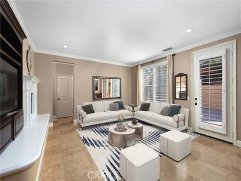 22 Kingsway Dr , Ladera Ranch, CA