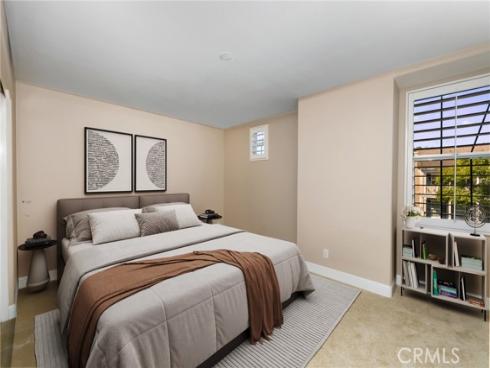 22 Kingsway Dr , Ladera Ranch, CA